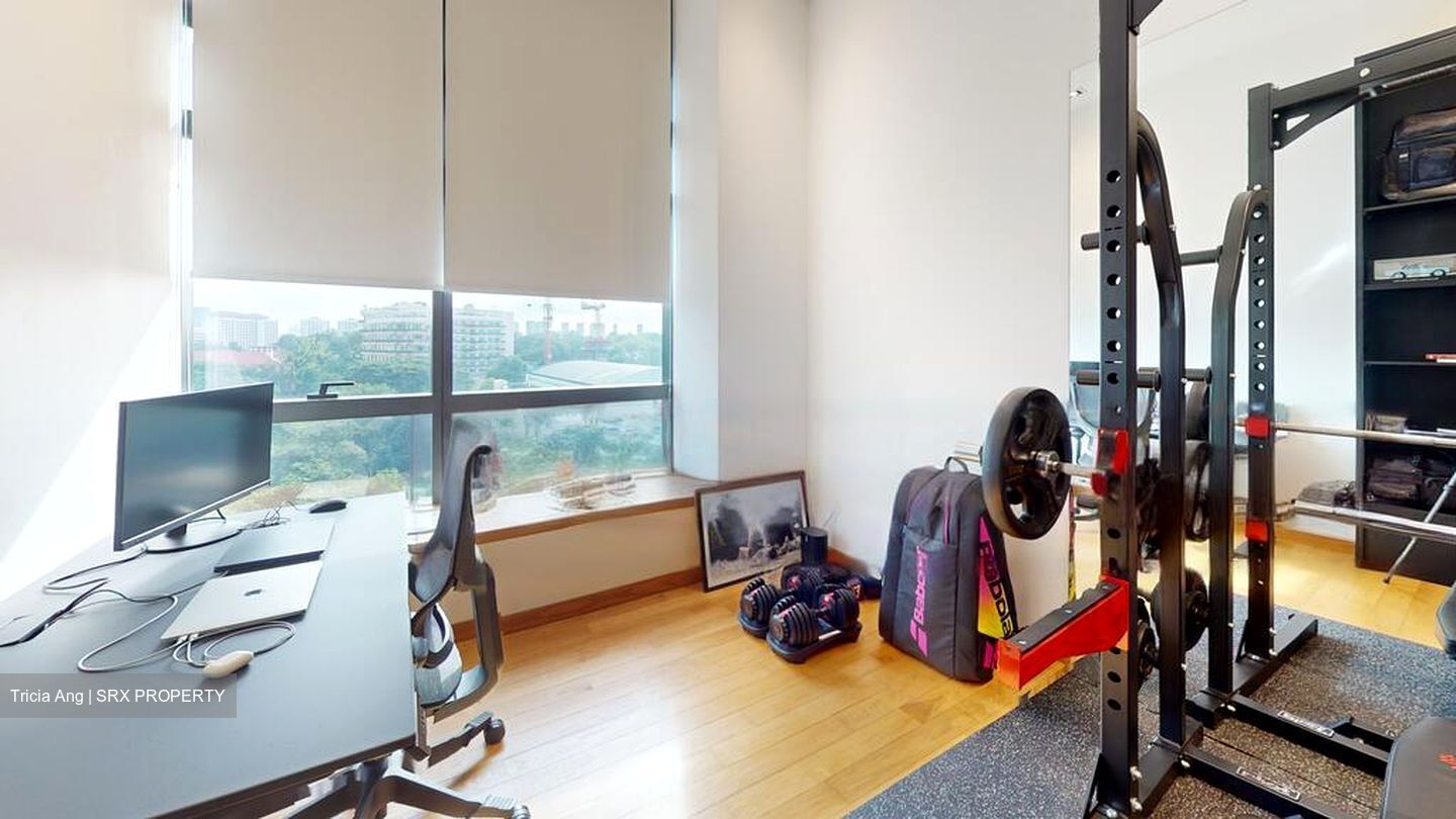 Nouvel 18 (D10), Condominium #586519001